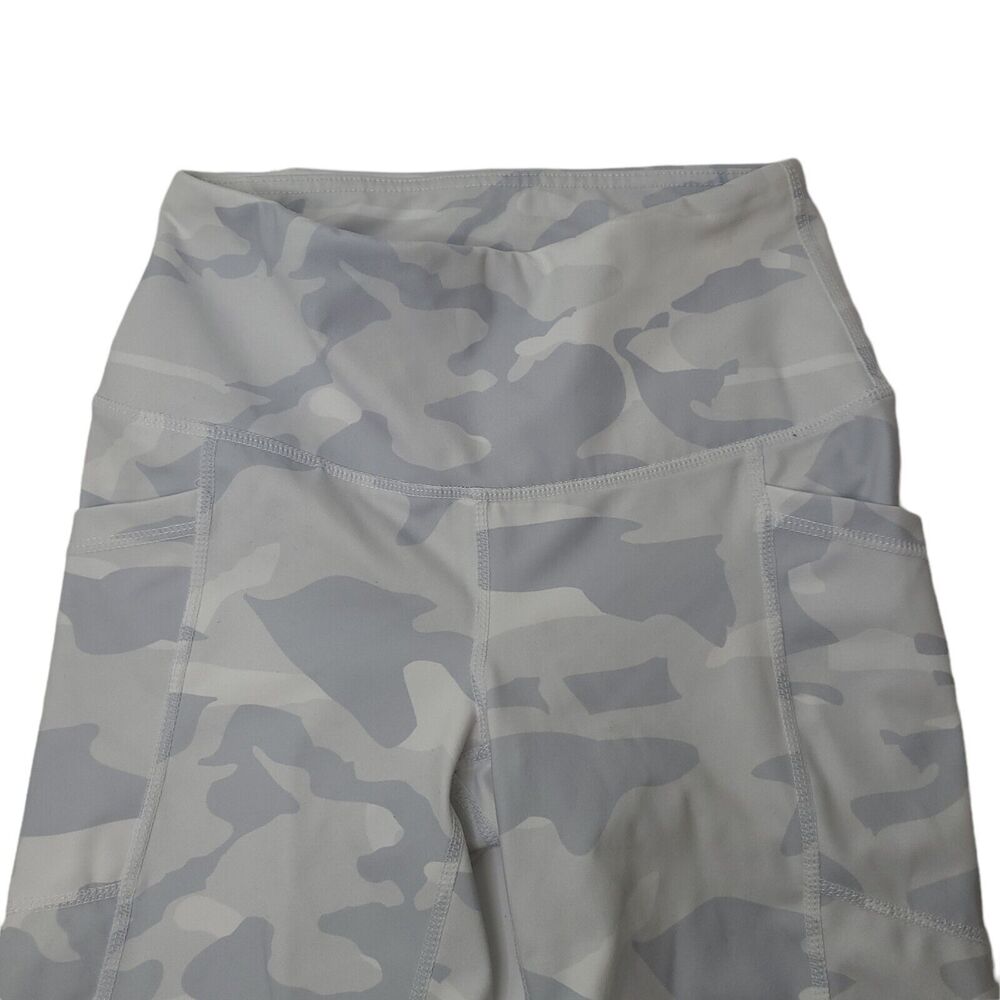 Yogalicious Lux Womens Extra Small Midrise Bike Shorts Gray Camo‎ Spandex - Picture 4 of 8